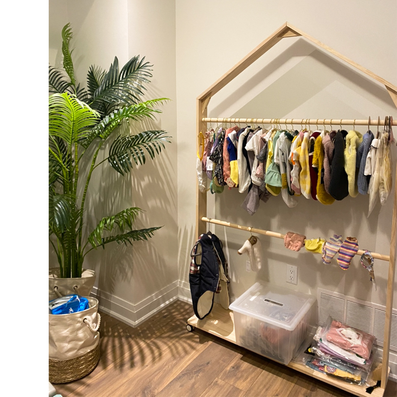 狗狗衣架貓咪衣柜小號寵物掛衣架實(shí)木泰迪落地收納架.